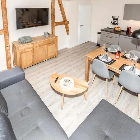 Smart Resorts Jade Apartment